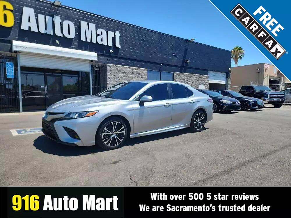 2018 Toyota Camry SE