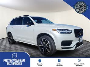 Volvo XC90 Recharge T8 Plus Dark Theme eAWD