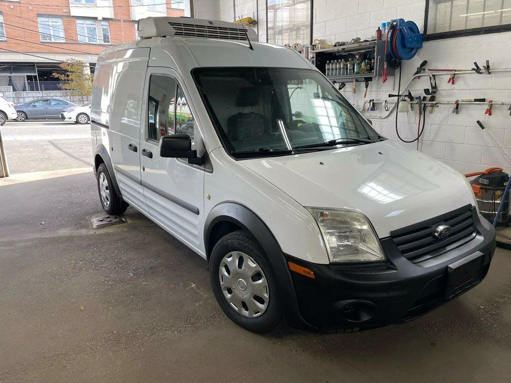 2013 Ford Transit Connect Cargo XL FWD with Side and Rear Glass