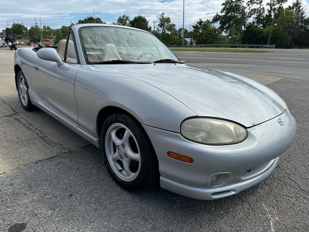 2000 Mazda MX-5 Miata LS