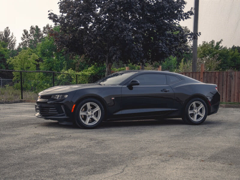 2017 Chevrolet Camaro 1LT Coupe RWD