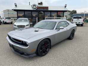 Dodge Challenger SRT8 RWD