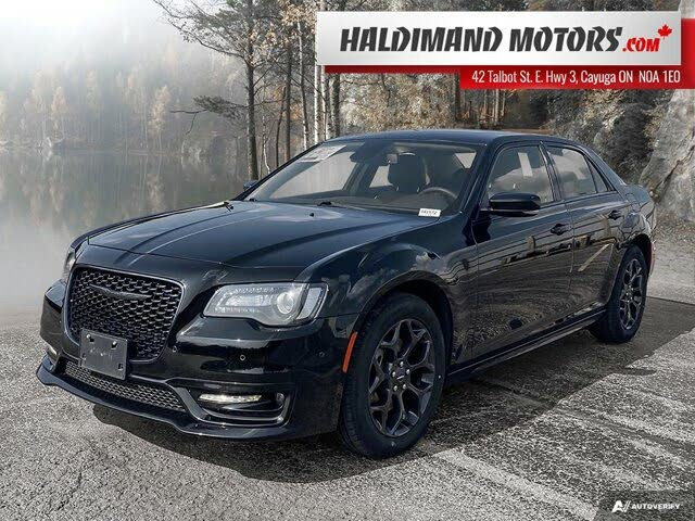 2022 Chrysler 300 Touring L AWD