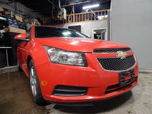 Chevrolet Cruze 2LT Sedan FWD