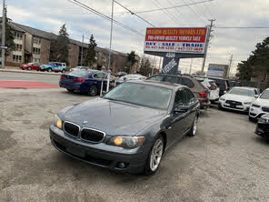 BMW 7 Series 750i RWD