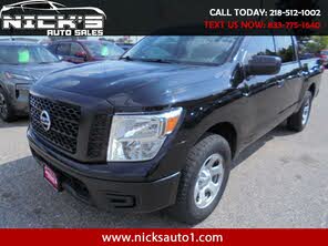 Nissan Titan SV Crew Cab 4WD