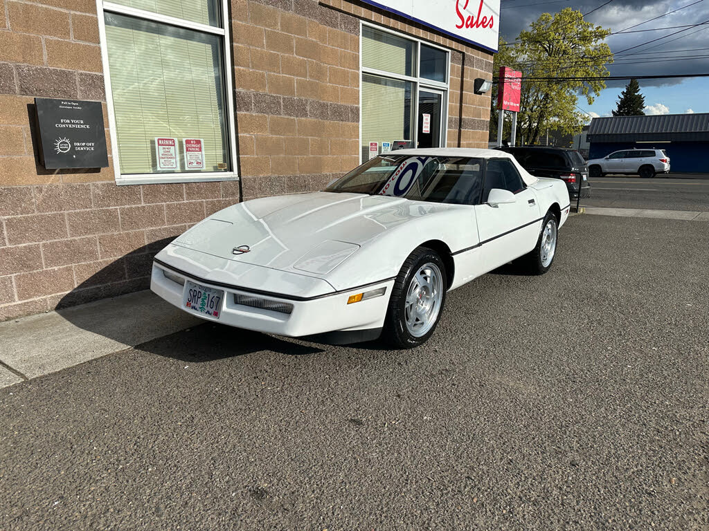 1990 Chevrolet Corvette Convertible RWD