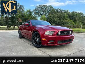 Ford Mustang GT Premium Coupe RWD