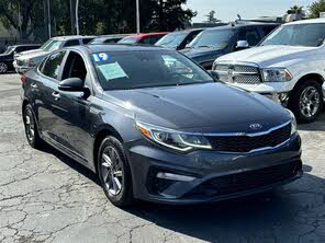 Kia Optima LX FWD