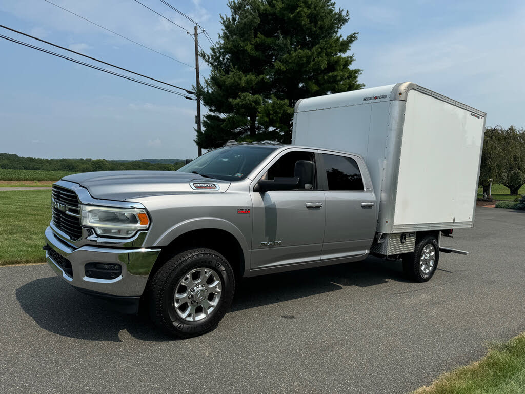 2020 RAM 3500 Chassis SLT Crew Cab 10000 GVWR 4WD