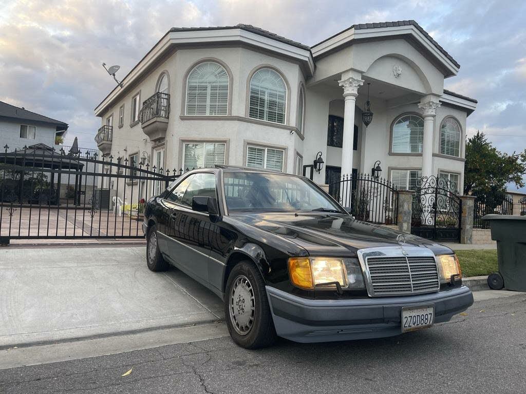 1992 Mercedes-Benz 300-Class 2 Dr 300CE Coupe