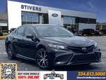 Toyota Camry SE FWD