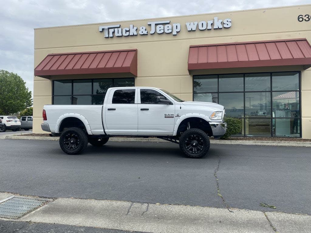 2016 RAM 2500 Tradesman Crew Cab 4WD