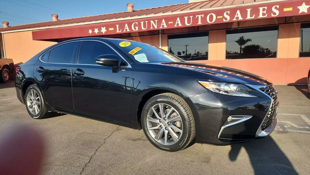 2016 Lexus ES Hybrid 300h FWD