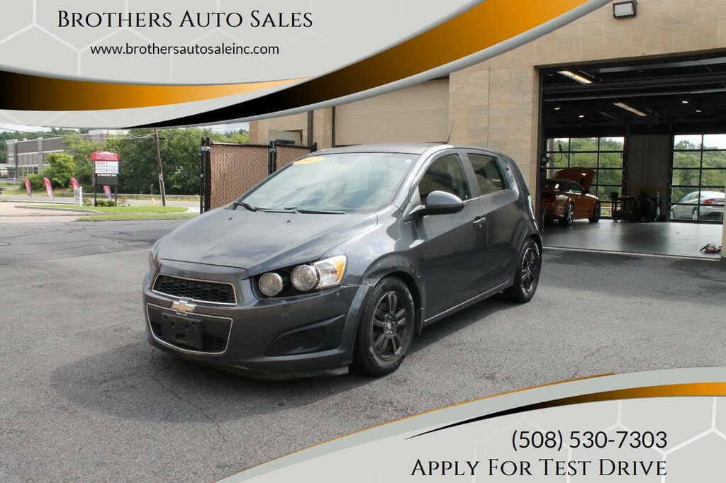 2013 Chevrolet Sonic LT Hatchback FWD