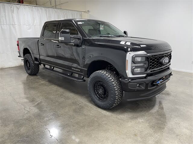 2024 Ford F-250 Super Duty Lariat Crew Cab 4WD