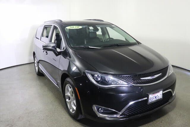 2020 Chrysler Pacifica Limited FWD