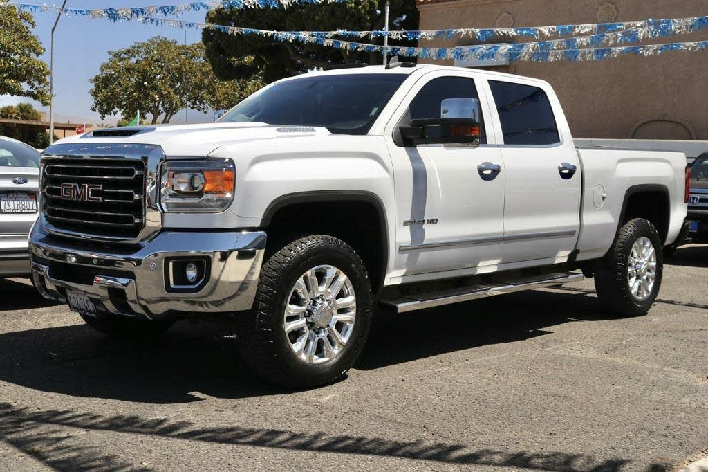 2018 GMC Sierra 2500HD SLT Crew Cab SB 4WD