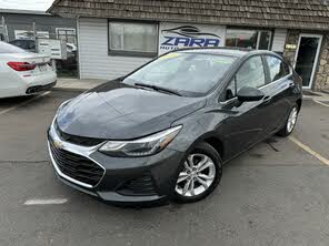 Chevrolet Cruze LT Hatchback FWD