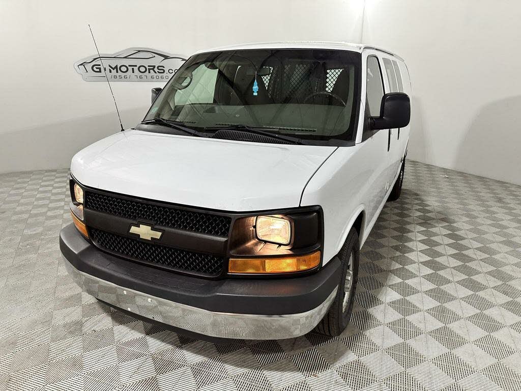 2013 Chevrolet Express Cargo 2500 RWD