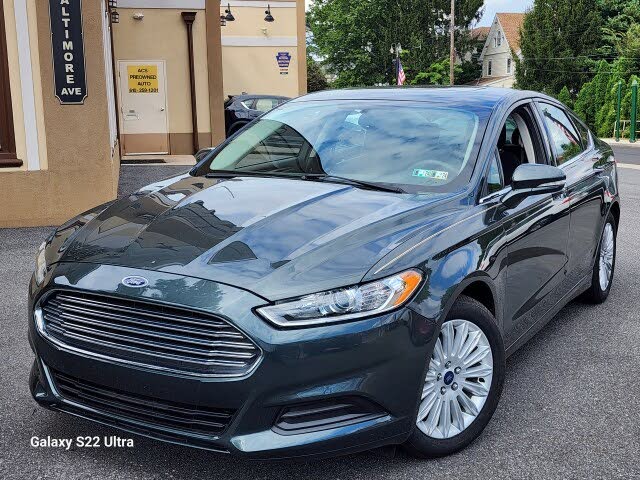 2015 Ford Fusion Hybrid SE FWD
