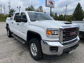 GMC Sierra 2500HD Base Crew Cab 4WD