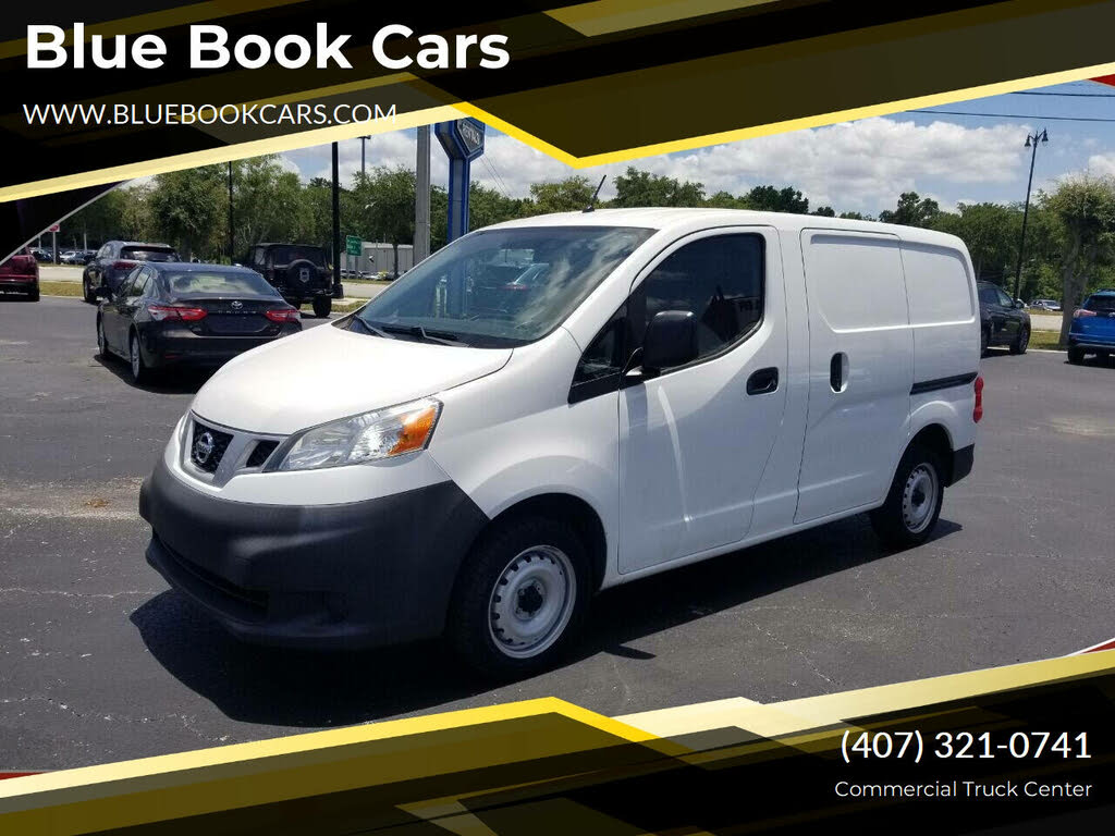 2019 Nissan NV200 S FWD