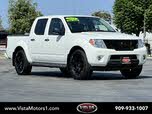 Nissan Frontier SV Crew Cab RWD