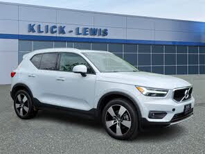 Volvo XC40 T5 Momentum AWD