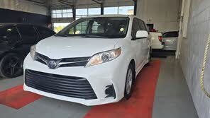 Toyota Sienna LE 8-Passenger FWD