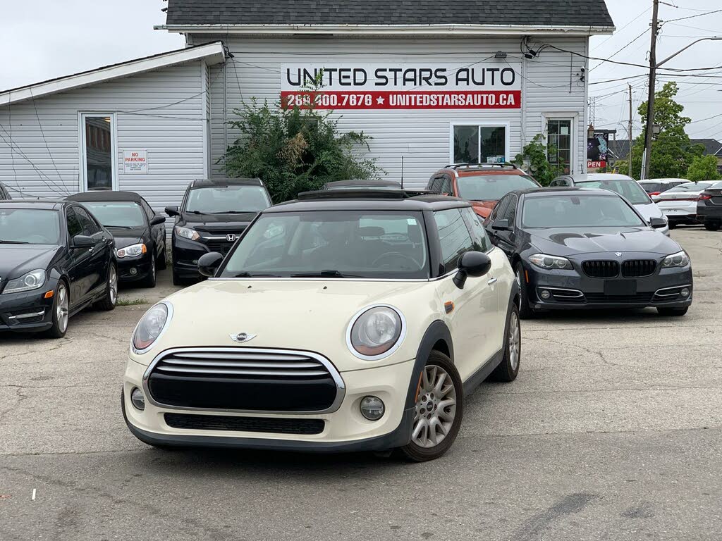 2014 MINI Cooper Hatchback FWD