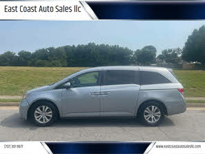 Honda Odyssey SE FWD