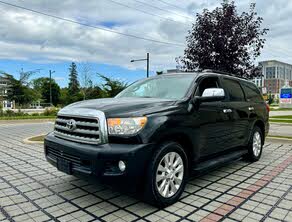 Toyota Sequoia Platinum 4WD