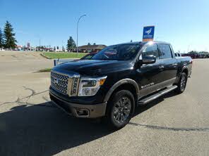 Nissan Titan Platinum Reserve Crew Cab 4WD