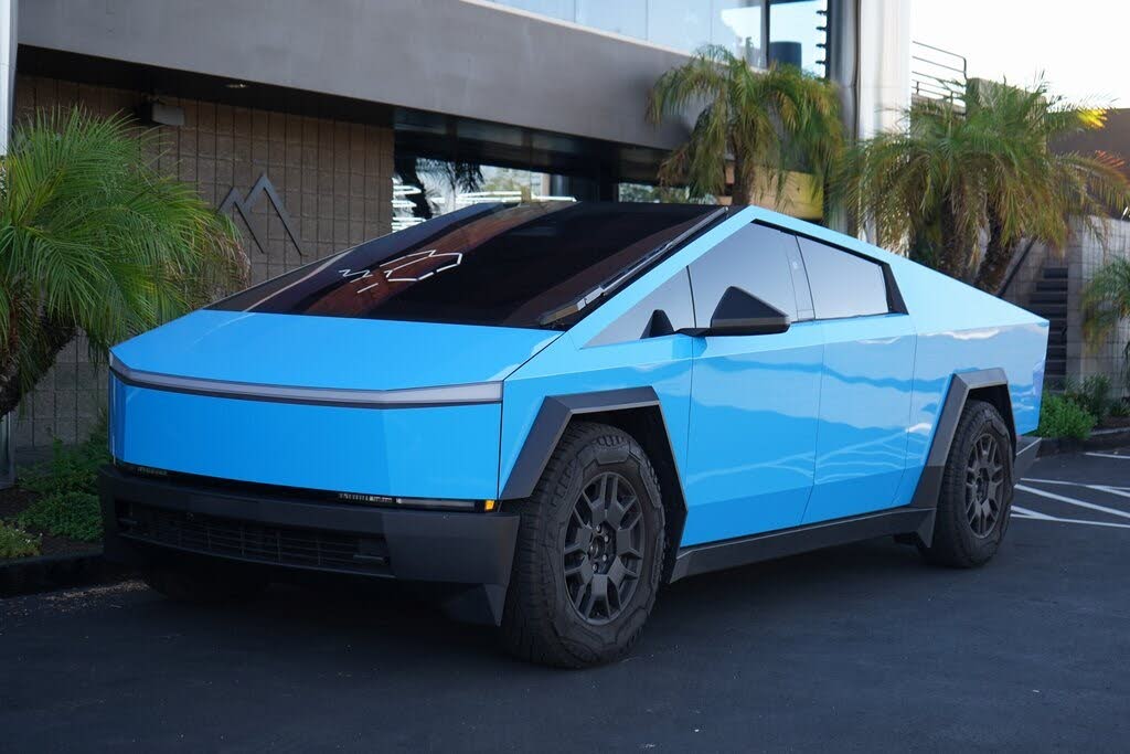 2024 Tesla Cybertruck Base