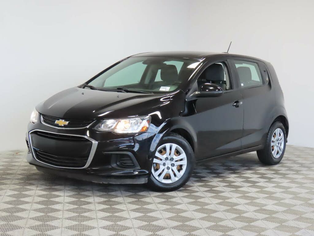 2020 Chevrolet Sonic LT Fleet Hatchback FWD