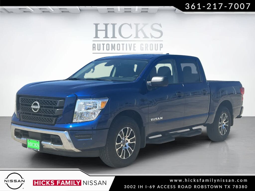 2024 Nissan Titan SV RWD