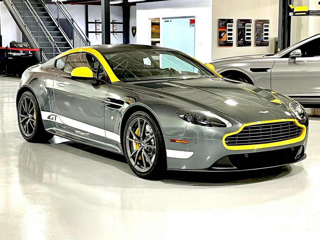 Spark S4667 Aston Martin V8 Vantage 'AMR' #99 LMGTE PRO Le