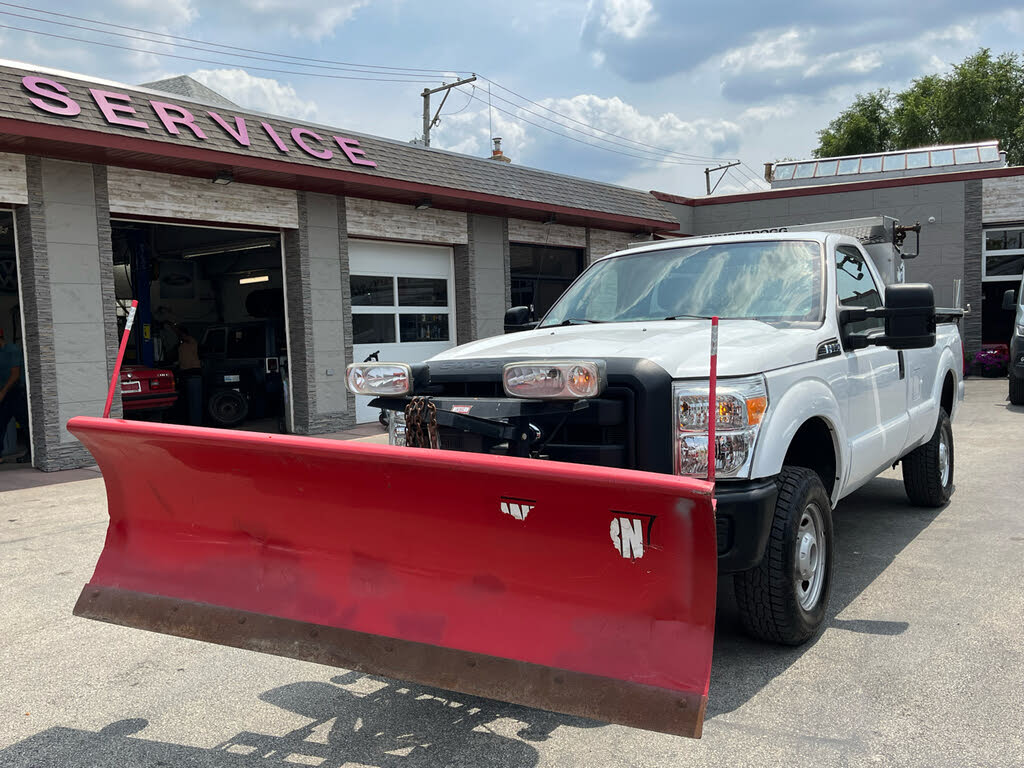 2012 Ford F-350 Super Duty XL LB 4WD
