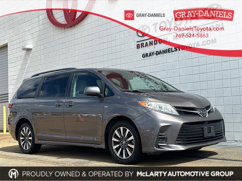 2020 Toyota Sienna LE 7-Passenger AWD