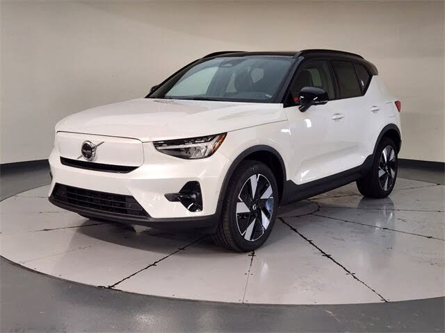 2024 Volvo XC40 Recharge Twin Plus eAWD