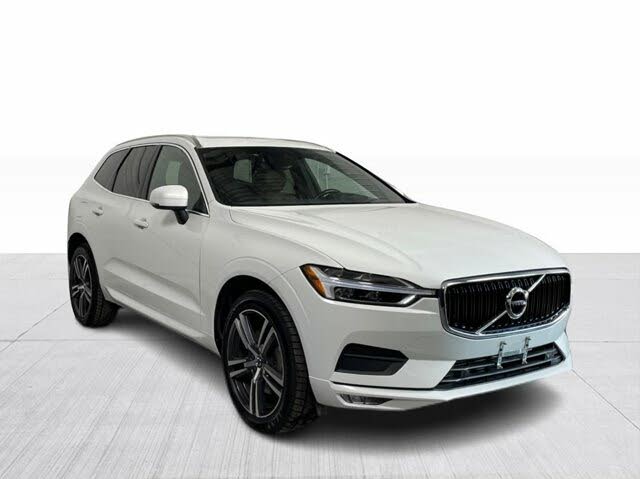 2021 Volvo XC60 T6 Momentum AWD