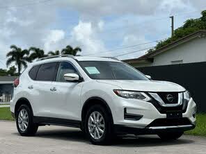 Nissan Rogue SV FWD