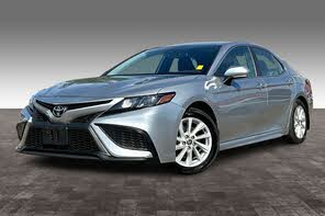 Toyota Camry SE FWD