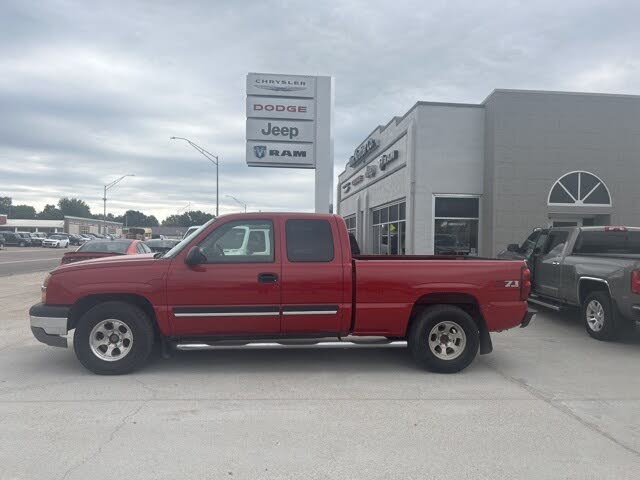 2003 Chevrolet Silverado 1500 LS Extended Cab 4WD