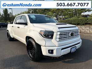 Toyota Tundra SR5 CrewMax RWD