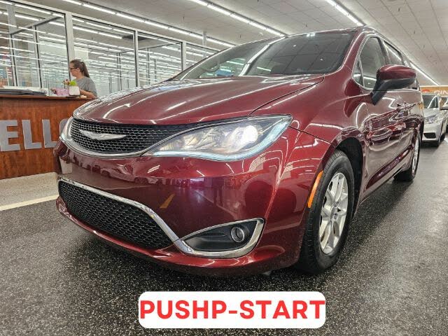 2017 Chrysler Pacifica Touring L FWD