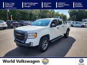 GMC Canyon AT4 Crew Cab 4WD with Leather