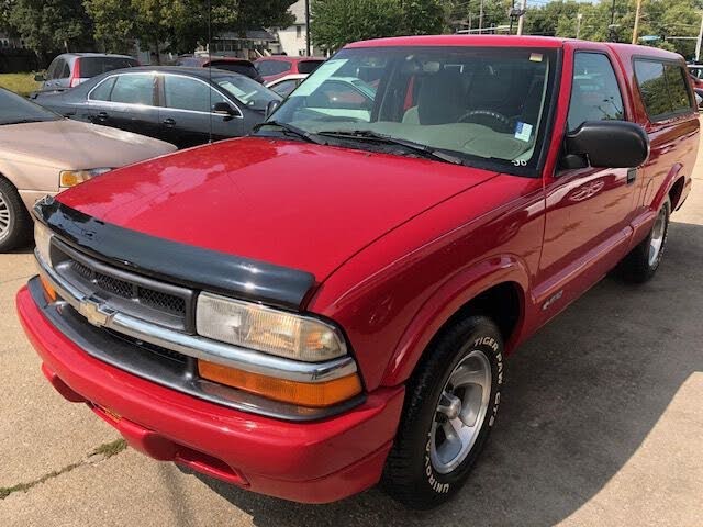 1998 Chevrolet S-10 RWD