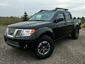 Nissan Frontier PRO-4X Crew Cab 4WD